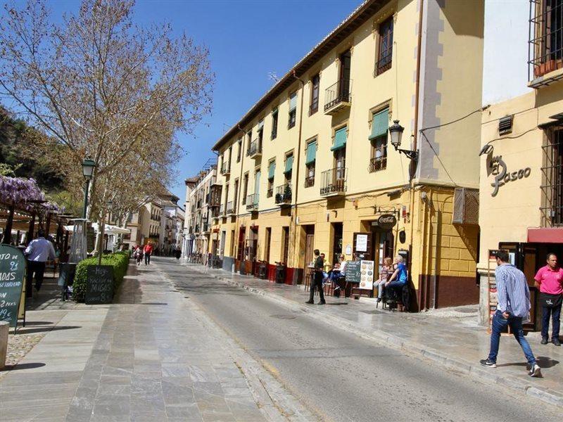 Apartamentos Inside Paseo De Los Tristes Granada Exterior photo